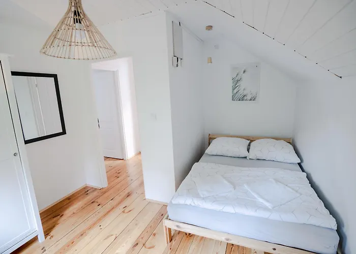 Villa Konkelowka- Beskidy, Z Ogrodem I Sauna, Gora Zar I Jezioro Miedzybrodzie Zywieckie